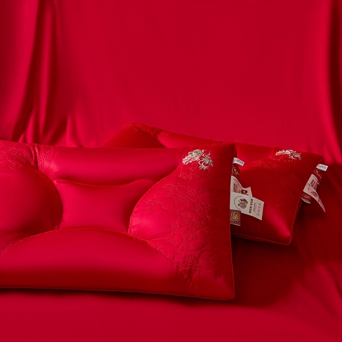 91家纺网 家纺一手货源 找家纺 （总）珍贝家纺 2025新款榴开百子枕 枕头枕芯