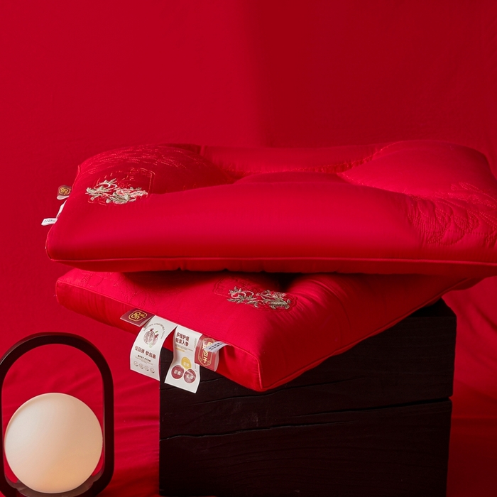 91家纺网 家纺一手货源 找家纺 （总）珍贝家纺 2025新款榴开百子枕 枕头枕芯