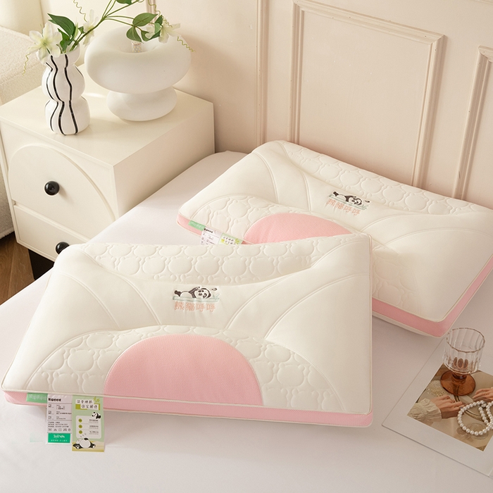 91家纺网 家纺一手货源 找家纺 （总）珍贝家纺 2024新款A类凉感丝熊猫呼呼枕芯护颈枕头