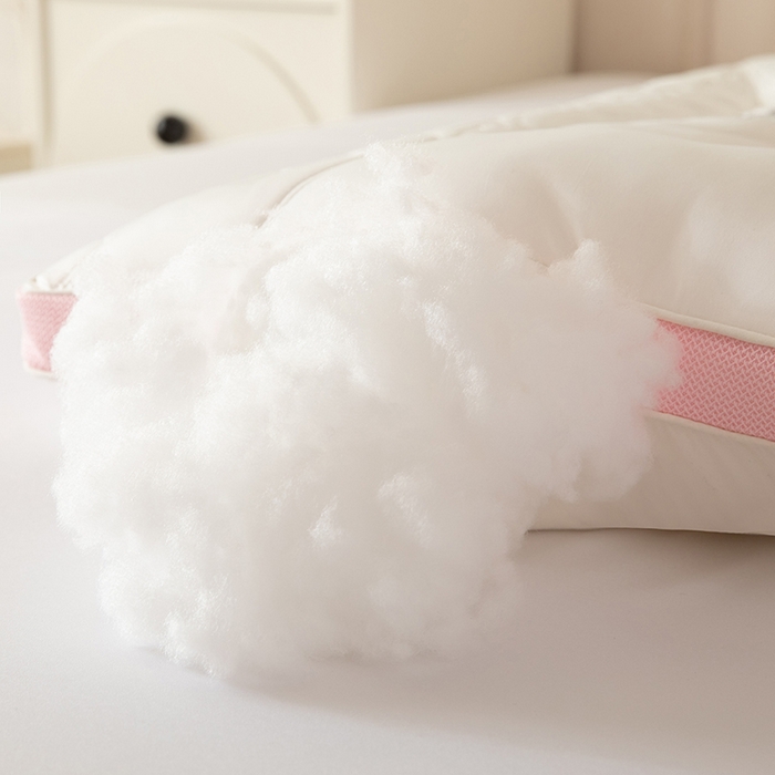 91家纺网 家纺一手货源 找家纺 珍贝家纺 2024新款A类凉感丝熊猫呼呼枕芯护颈枕头 熊猫呼呼-粉色 48x74cm/只