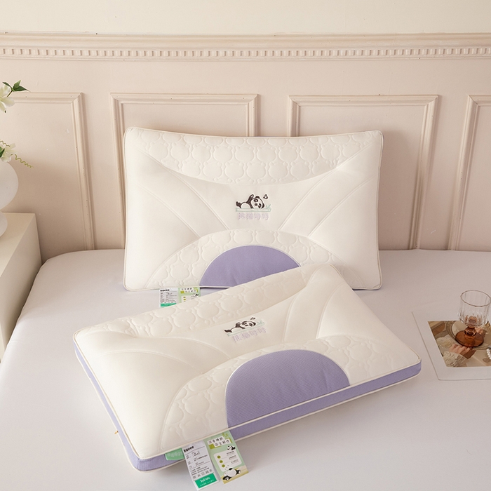 91家纺网 家纺一手货源 找家纺 珍贝家纺 2024新款A类凉感丝熊猫呼呼枕芯护颈枕头 熊猫呼呼-紫色 48x74cm/只