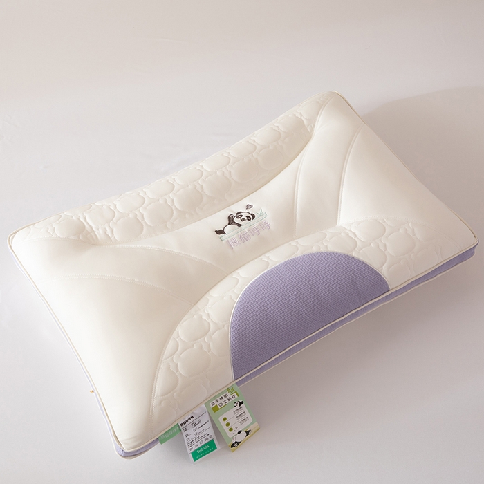 91家纺网 家纺一手货源 找家纺 珍贝家纺 2024新款A类凉感丝熊猫呼呼枕芯护颈枕头 熊猫呼呼-紫色 48x74cm/只