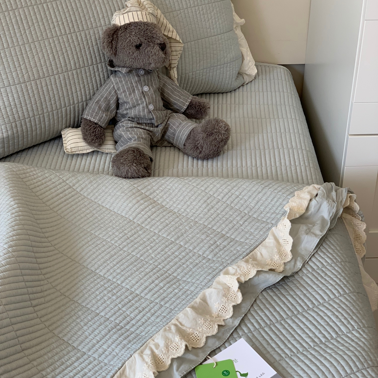 91家纺网 家纺一手货源 找家纺 汇庭 2025春夏新款美心床盖三件套系列 爱心甘蓝