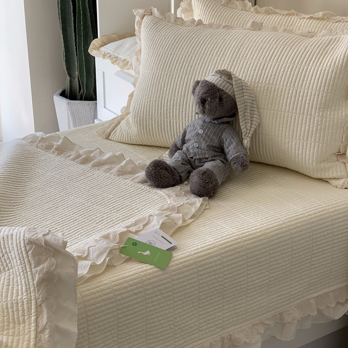 91家纺网 家纺一手货源 找家纺 汇庭 2025春夏新款美心床盖三件套系列 爱心奶白