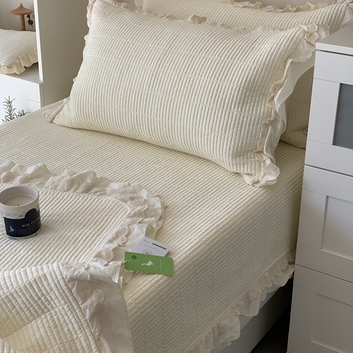 91家纺网 家纺一手货源 找家纺 汇庭 2025春夏新款美心床盖三件套系列 爱心奶白