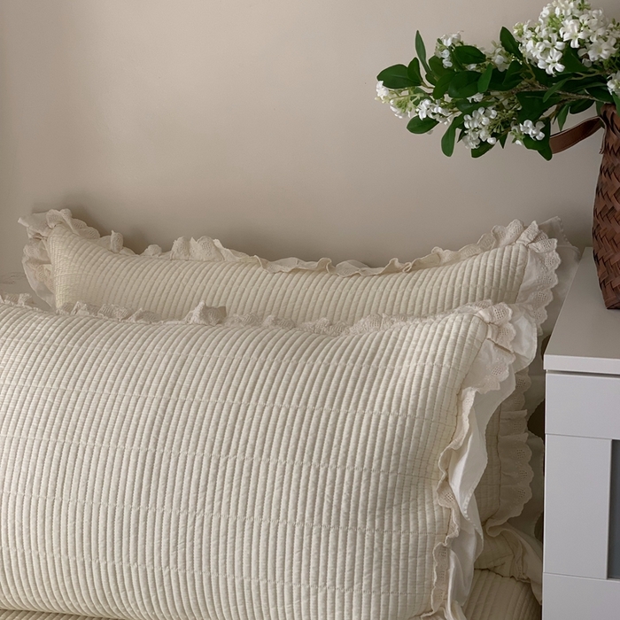 91家纺网 家纺一手货源 找家纺 汇庭 2025春夏新款美心床盖三件套系列 爱心奶白