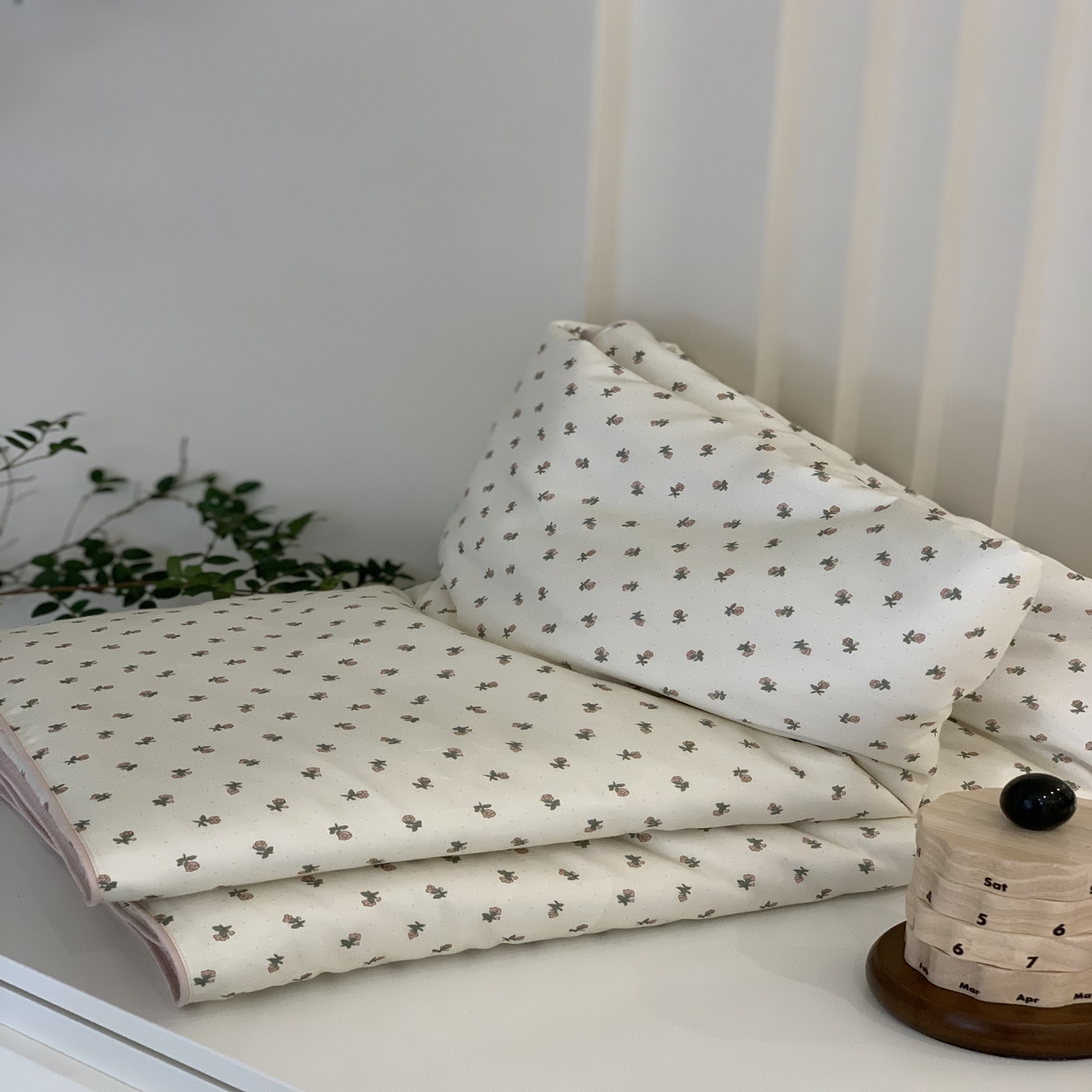 91家纺网 家纺一手货源 找家纺 汇庭 2025春夏新款蔓莎夏被系列夏凉被空调被单夏被 小美好