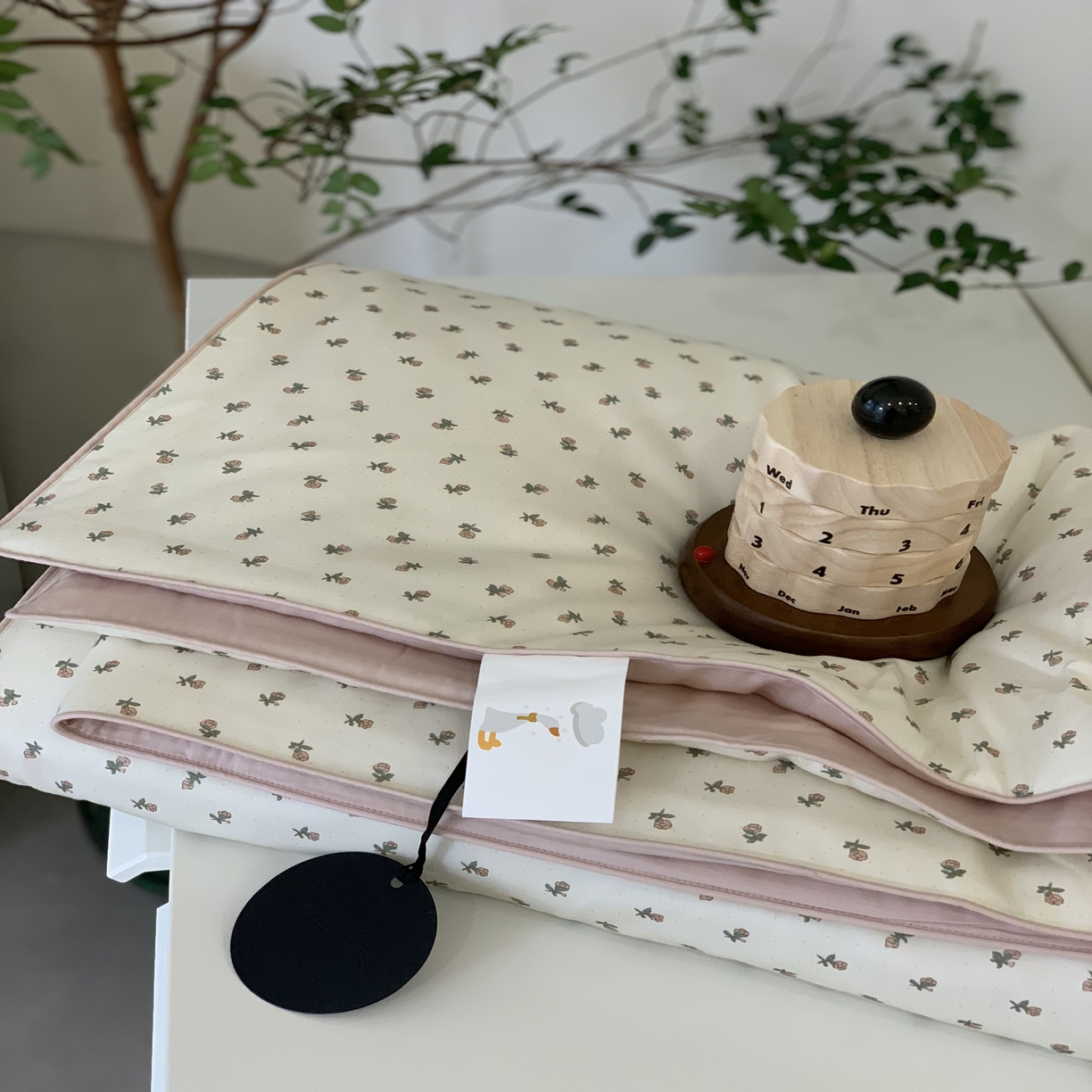 91家纺网 家纺一手货源 找家纺 汇庭 2025春夏新款蔓莎夏被系列夏凉被空调被单夏被 小美好