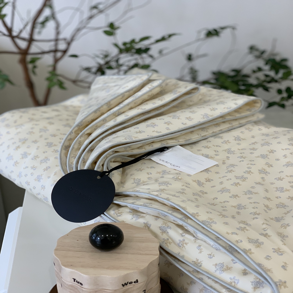 91家纺网 家纺一手货源 找家纺 汇庭 2025春夏新款蔓莎夏被系列夏凉被空调被单夏被 伊莎绿