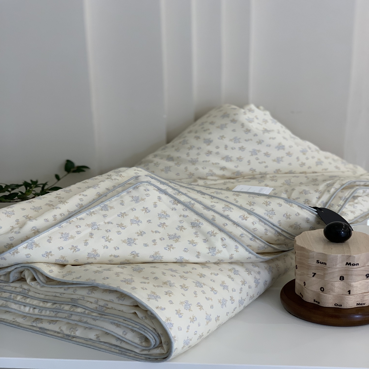 91家纺网 家纺一手货源 找家纺 汇庭 2025春夏新款蔓莎夏被系列夏凉被空调被单夏被 伊莎绿