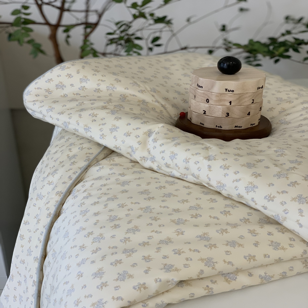 91家纺网 家纺一手货源 找家纺 汇庭 2025春夏新款蔓莎夏被系列夏凉被空调被单夏被 伊莎绿