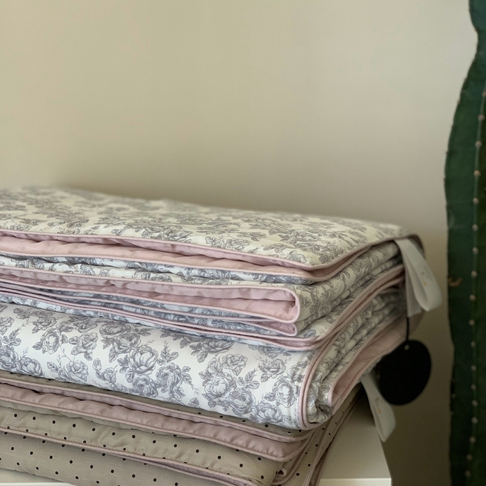 91家纺网 家纺一手货源 找家纺 （总）汇庭 2025春夏新款蔓莎夏被系列夏凉被空调被单夏被