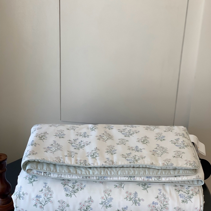 91家纺网 家纺一手货源 找家纺 汇庭 2025春夏新款蔓莎夏被系列夏凉被空调被单夏被 艾莉兰