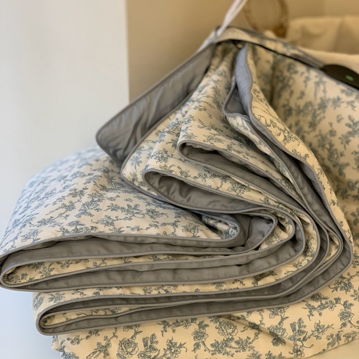 91家纺网 家纺一手货源 找家纺 汇庭 2025春夏新款蔓莎夏被系列夏凉被空调被单夏被 贝蒂兰