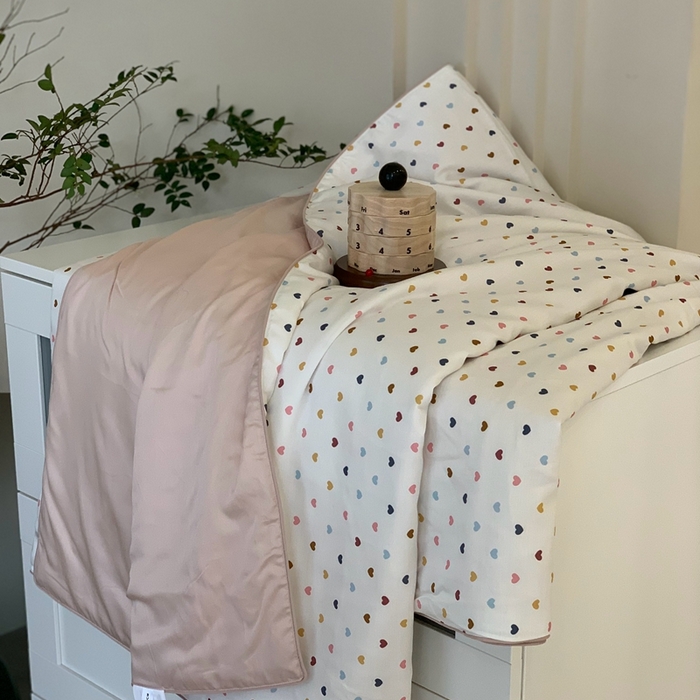 91家纺网 家纺一手货源 找家纺 汇庭 2025春夏新款蔓莎夏被系列夏凉被空调被单夏被 粉心情