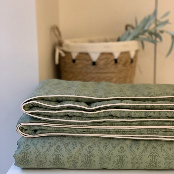 91家纺网 家纺一手货源 找家纺 汇庭 2025春夏新款蔓莎夏被系列夏凉被空调被单夏被 古驰绿