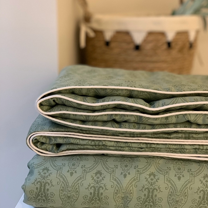 91家纺网 家纺一手货源 找家纺 汇庭 2025春夏新款蔓莎夏被系列夏凉被空调被单夏被 古驰绿