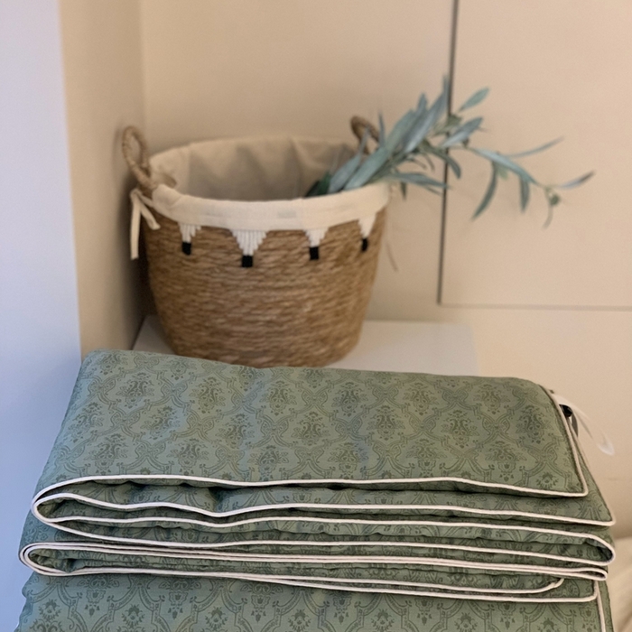 91家纺网 家纺一手货源 找家纺 汇庭 2025春夏新款蔓莎夏被系列夏凉被空调被单夏被 古驰绿