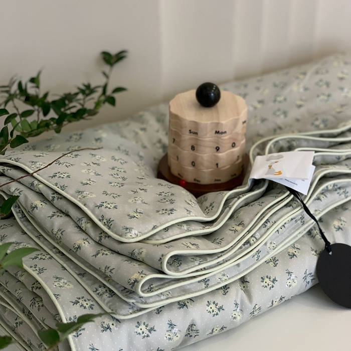 91家纺网 家纺一手货源 找家纺 汇庭 2025春夏新款蔓莎夏被系列夏凉被空调被单夏被 绿珍妮