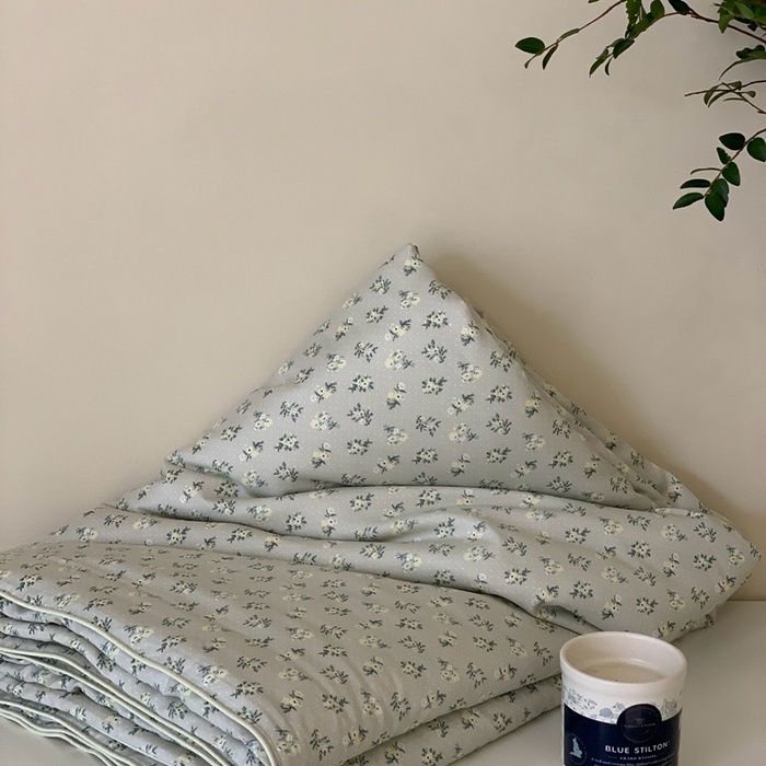 91家纺网 家纺一手货源 找家纺 汇庭 2025春夏新款蔓莎夏被系列夏凉被空调被单夏被 绿珍妮