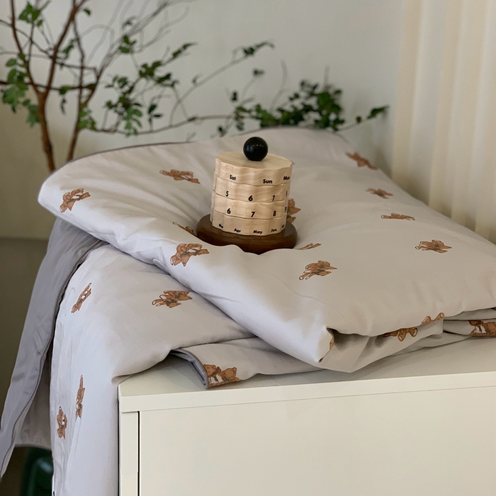 91家纺网 家纺一手货源 找家纺 汇庭 2025春夏新款蔓莎夏被系列夏凉被空调被单夏被 小熊白