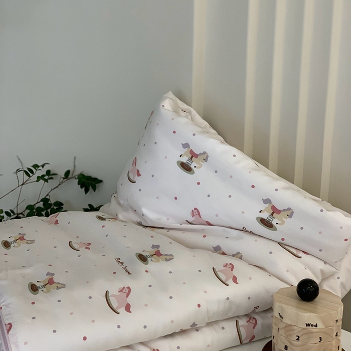 91家纺网 家纺一手货源 找家纺 汇庭 2025春夏新款蔓莎夏被系列夏凉被空调被单夏被 小马粉