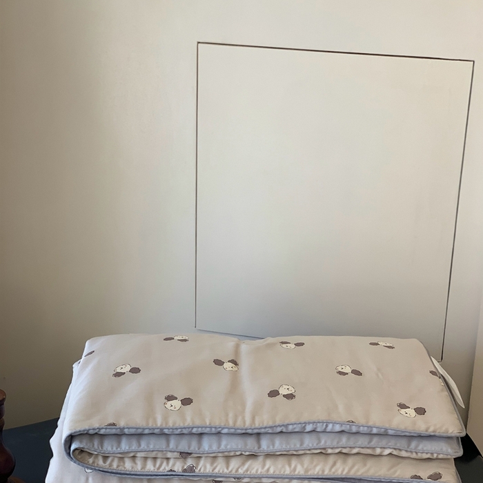 91家纺网 家纺一手货源 找家纺 汇庭 2025春夏新款蔓莎夏被系列夏凉被空调被单夏被 米奇灰