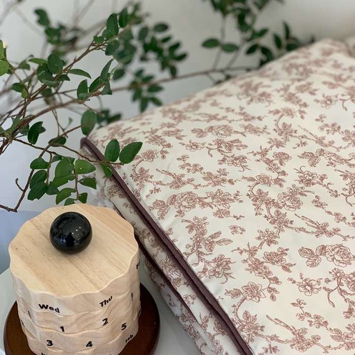 91家纺网 家纺一手货源 找家纺 汇庭 2025春夏新款蔓莎夏被系列夏凉被空调被单夏被 山茶咖