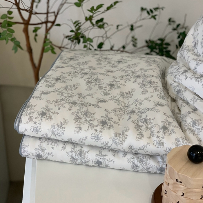 91家纺网 家纺一手货源 找家纺 汇庭 2025春夏新款蔓莎夏被系列夏凉被空调被单夏被 山茶兰