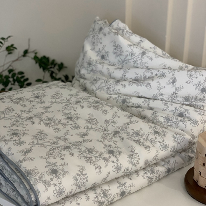 91家纺网 家纺一手货源 找家纺 汇庭 2025春夏新款蔓莎夏被系列夏凉被空调被单夏被 山茶兰