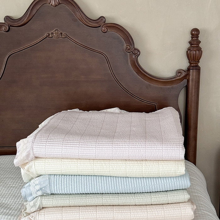 91家纺网 家纺一手货源 找家纺 （总）汇庭 2025新款洛可可花边床盖三件套系列