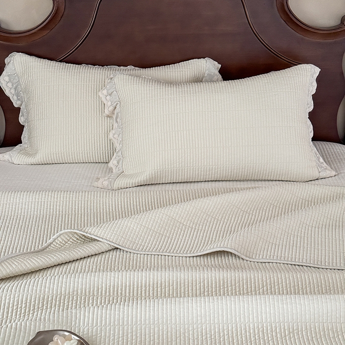 91家纺网 家纺一手货源 找家纺 汇庭 2025新款洛可可花边床盖三件套系列 洛可薄荷