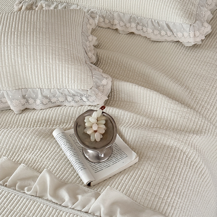 91家纺网 家纺一手货源 找家纺 汇庭 2025新款洛可可花边床盖三件套系列 洛可薄荷