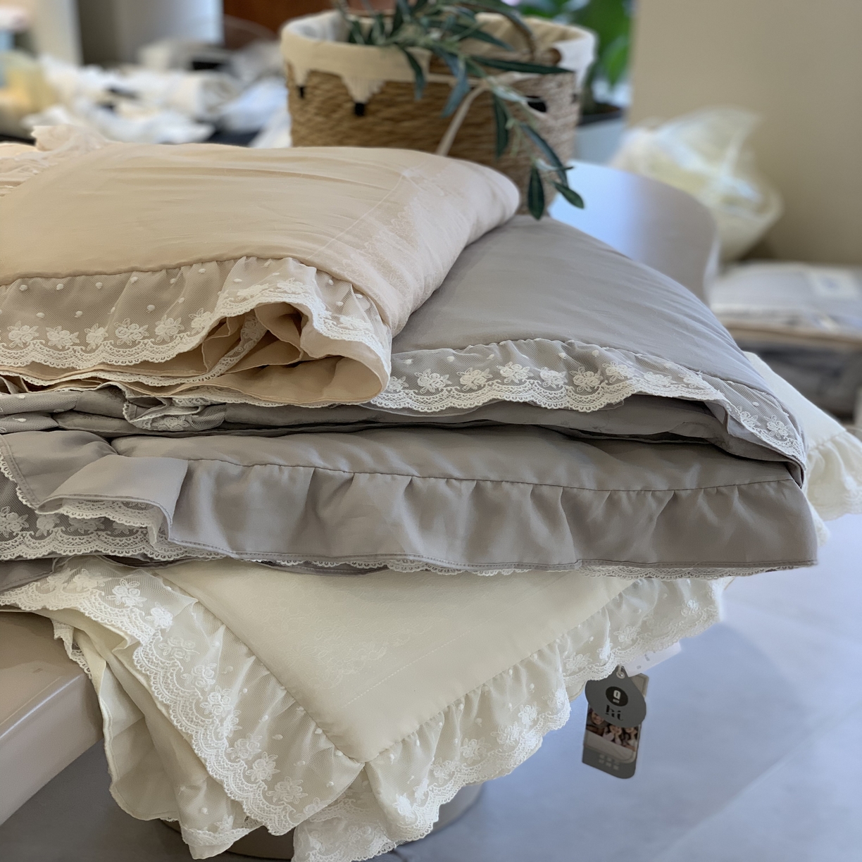 91家纺网 家纺一手货源 找家纺 （总）汇庭 2025春夏新款洛可可夏被系列夏凉被空调被单夏被