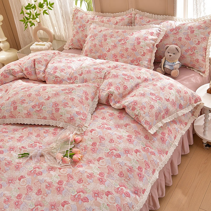 91家纺网 家纺一手货源 找家纺 绘萱家居 2026春夏新款纯棉100%全棉双层纱镂空花边工艺款床裙四件套 CQ花叮