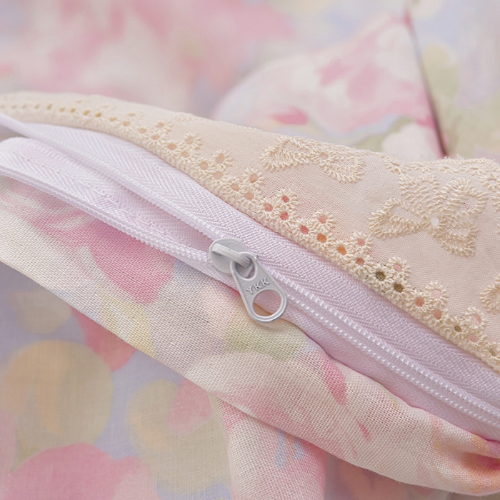 91家纺网 家纺一手货源 找家纺 绘萱家居 2026春夏新款纯棉100%全棉双层纱镂空花边工艺款床裙四件套 CQ黎明心境