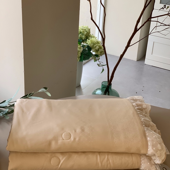 91家纺网 家纺一手货源 找家纺 汇庭 2025春夏新款洛可可夏被系列夏凉被空调被单夏被 咖色