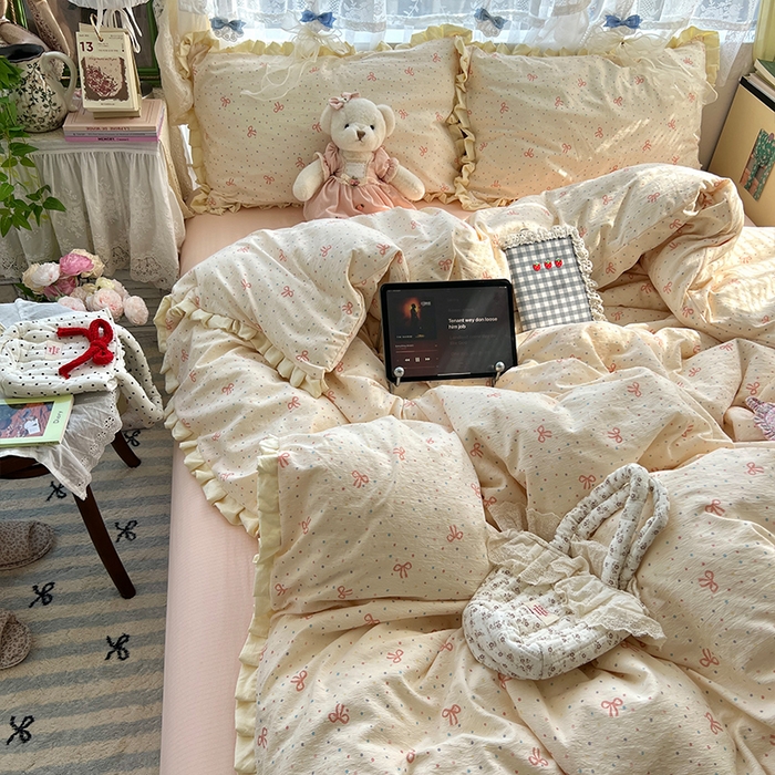 91家纺网 家纺一手货源 找家纺 原素 2025少女心云感双层纱皱皱边花卉四件套 波点蝴蝶结