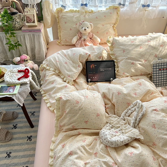 91家纺网 家纺一手货源 找家纺 原素 2025少女心云感双层纱皱皱边花卉四件套 波点蝴蝶结