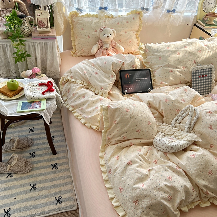 91家纺网 家纺一手货源 找家纺 原素 2025少女心云感双层纱皱皱边花卉四件套 波点蝴蝶结