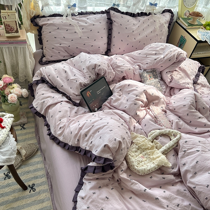 91家纺网 家纺一手货源 找家纺 原素 2025少女心云感双层纱皱皱边花卉四件套 蝴蝶结紫