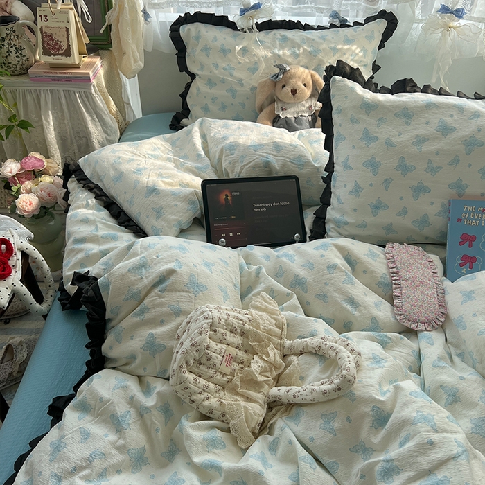 91家纺网 家纺一手货源 找家纺 原素 2025少女心云感双层纱皱皱边花卉四件套 蝴蝶兰