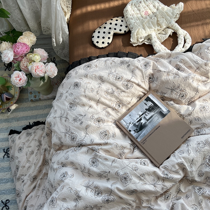 91家纺网 家纺一手货源 找家纺 原素 2025少女心云感双层纱皱皱边花卉四件套 花期