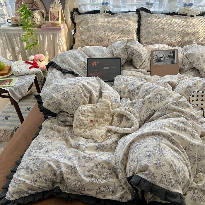 91家纺网 家纺一手货源 找家纺 原素 2025少女心云感双层纱皱皱边花卉四件套 金枝玉叶