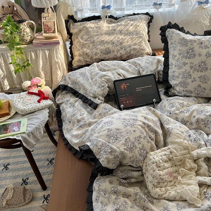 91家纺网 家纺一手货源 找家纺 原素 2025少女心云感双层纱皱皱边花卉四件套 金枝玉叶