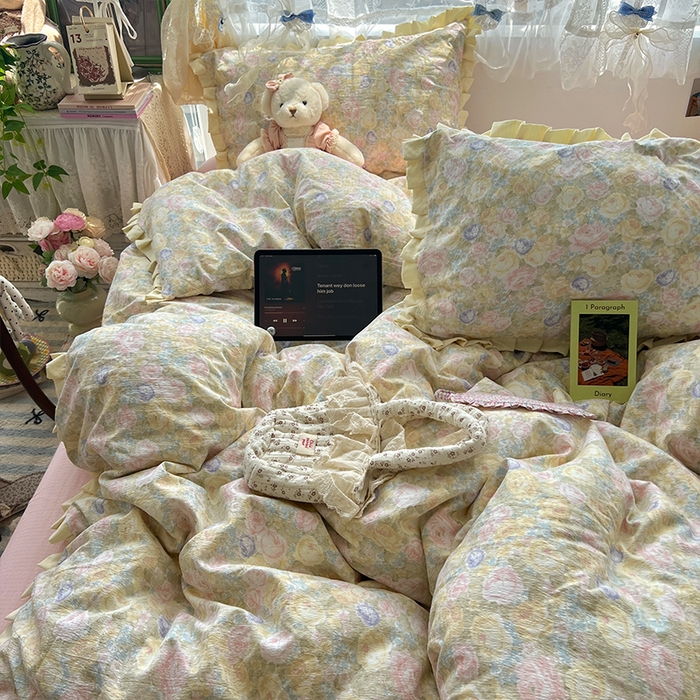 91家纺网 家纺一手货源 找家纺 原素 2025少女心云感双层纱皱皱边花卉四件套 曼塔-奶黄边