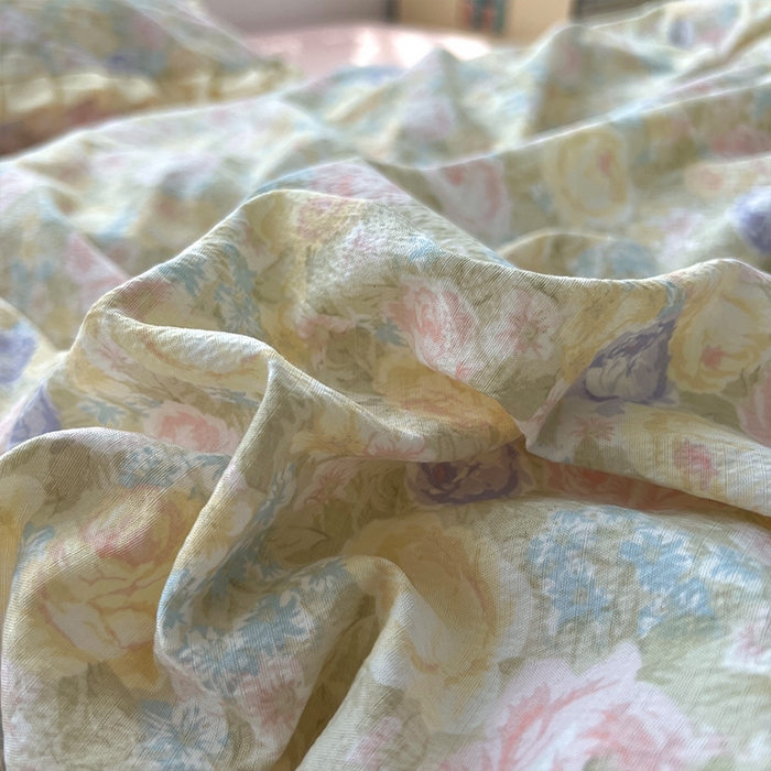 91家纺网 家纺一手货源 找家纺 原素 2025少女心云感双层纱皱皱边花卉四件套 曼塔-奶黄边