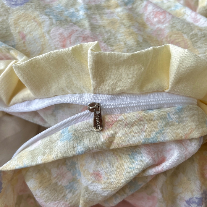 91家纺网 家纺一手货源 找家纺 原素 2025少女心云感双层纱皱皱边花卉四件套 曼塔-奶黄边