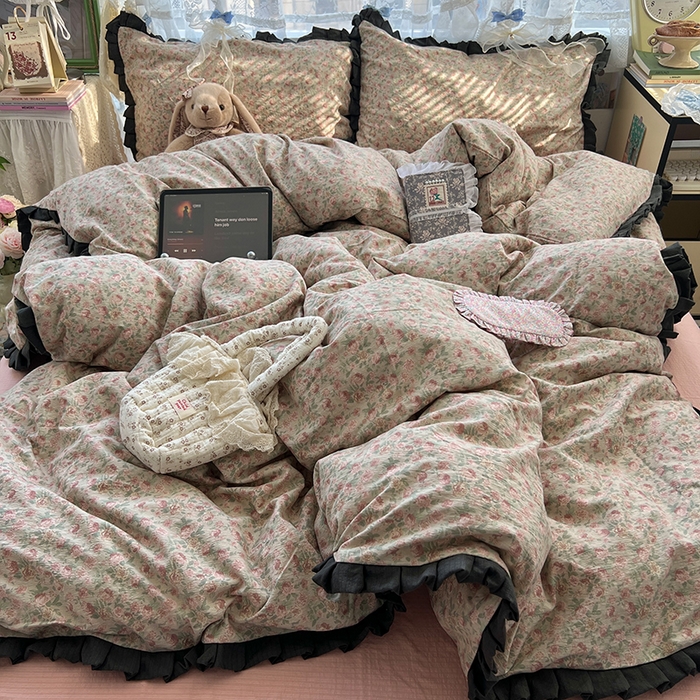 91家纺网 家纺一手货源 找家纺 原素 2025少女心云感双层纱皱皱边花卉四件套 玫瑰恋