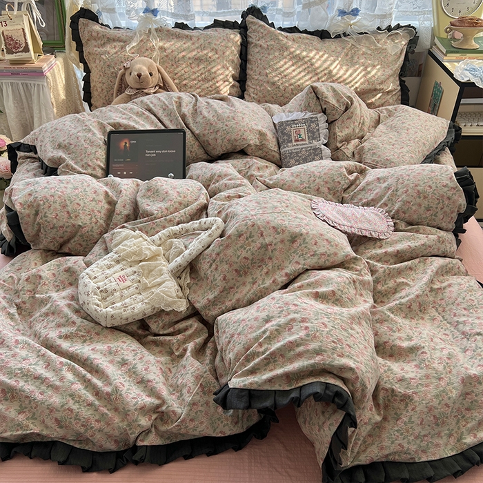 91家纺网 家纺一手货源 找家纺 原素 2025少女心云感双层纱皱皱边花卉四件套 玫瑰恋